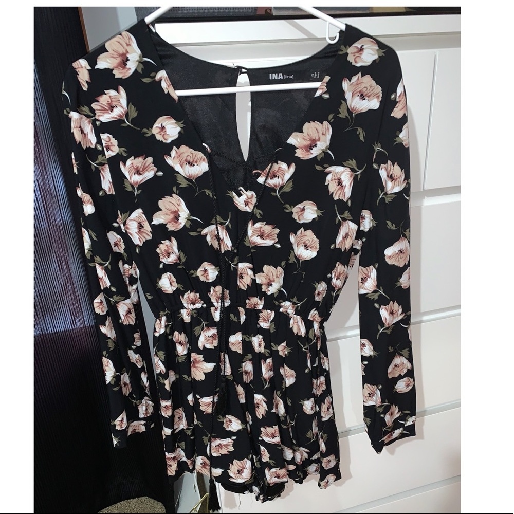 FLORAL LONG SLEEVE ROMPER